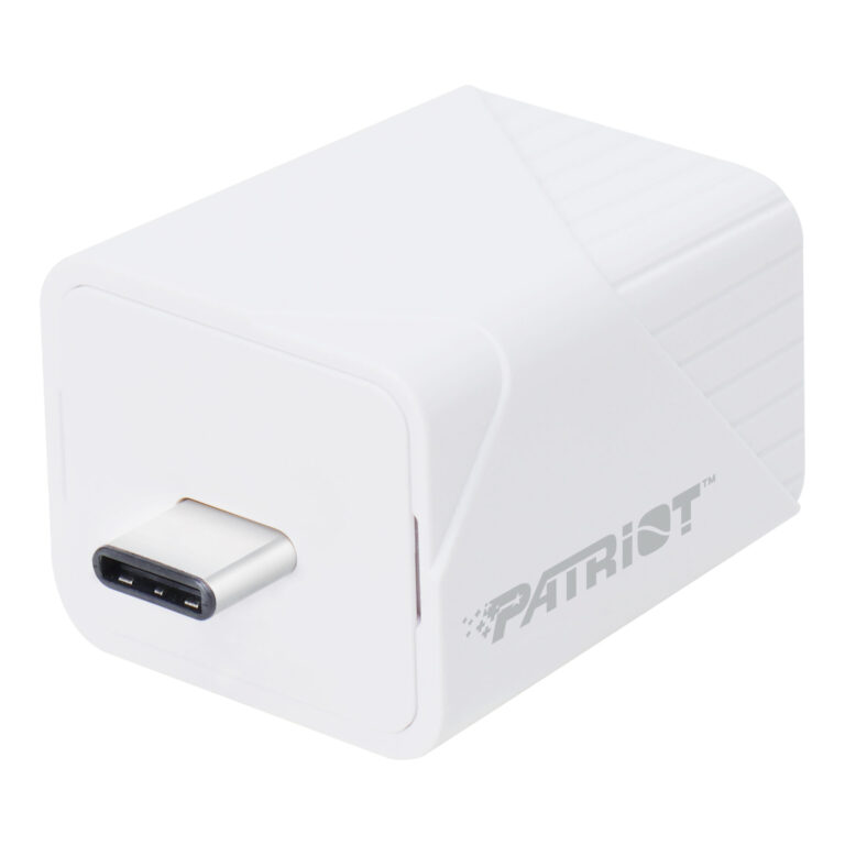 Patriot iLuxe Cube 1TB USB-C Smart Backup SSD - White